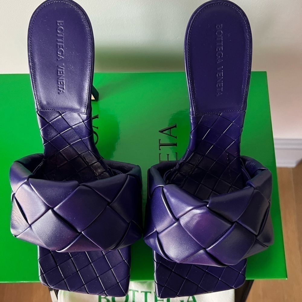 BOTTEGA VENETA LIDO HEELS UNICORN - Picture 11 of 16